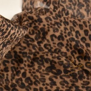 NEW LEOPARD SCARF/SHAWL